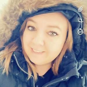 Meet your Posher, Lauren